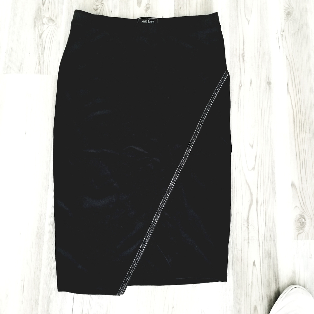One 5 One Midi Black Skirt, M